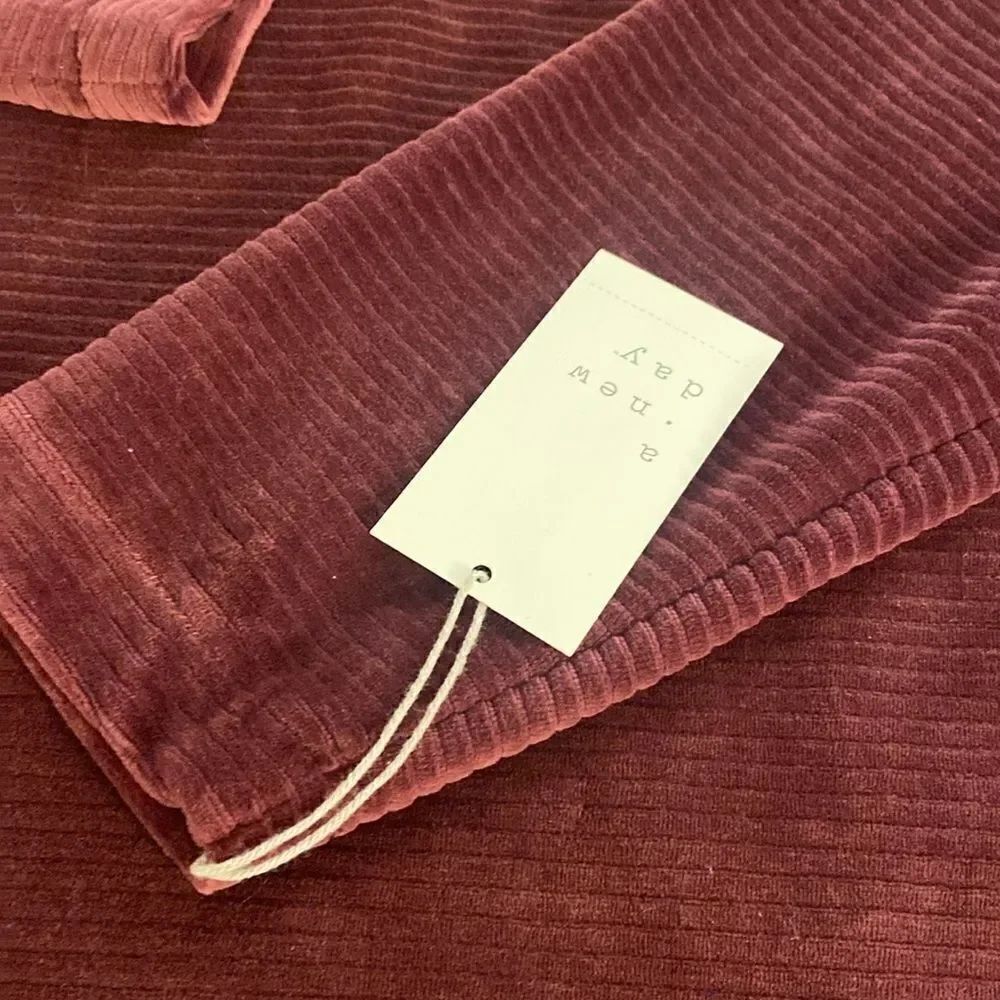 Maroon Mock Neck Ribbed Sweater A New Day Size XXL - Picture 3 of 5